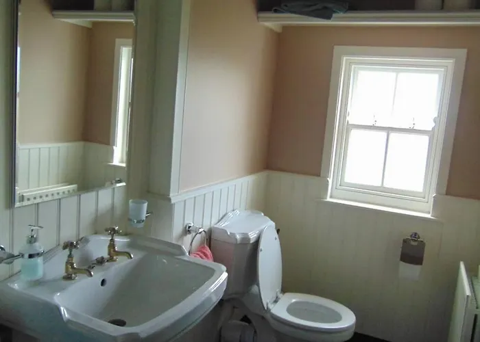 Cecil's Cottage, Ballynary, By Wild Atlantic Wanderer バンクラナ