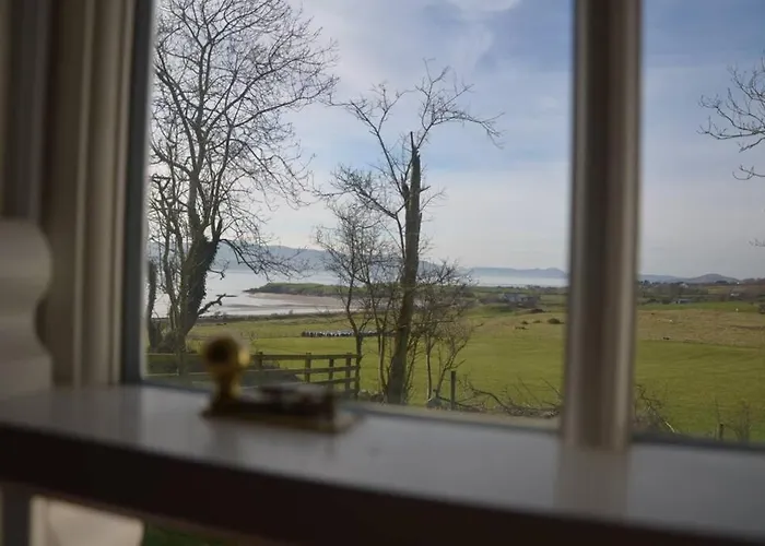 別荘 Cecil's Cottage, Ballynary, By Wild Atlantic Wanderer バンクラナ